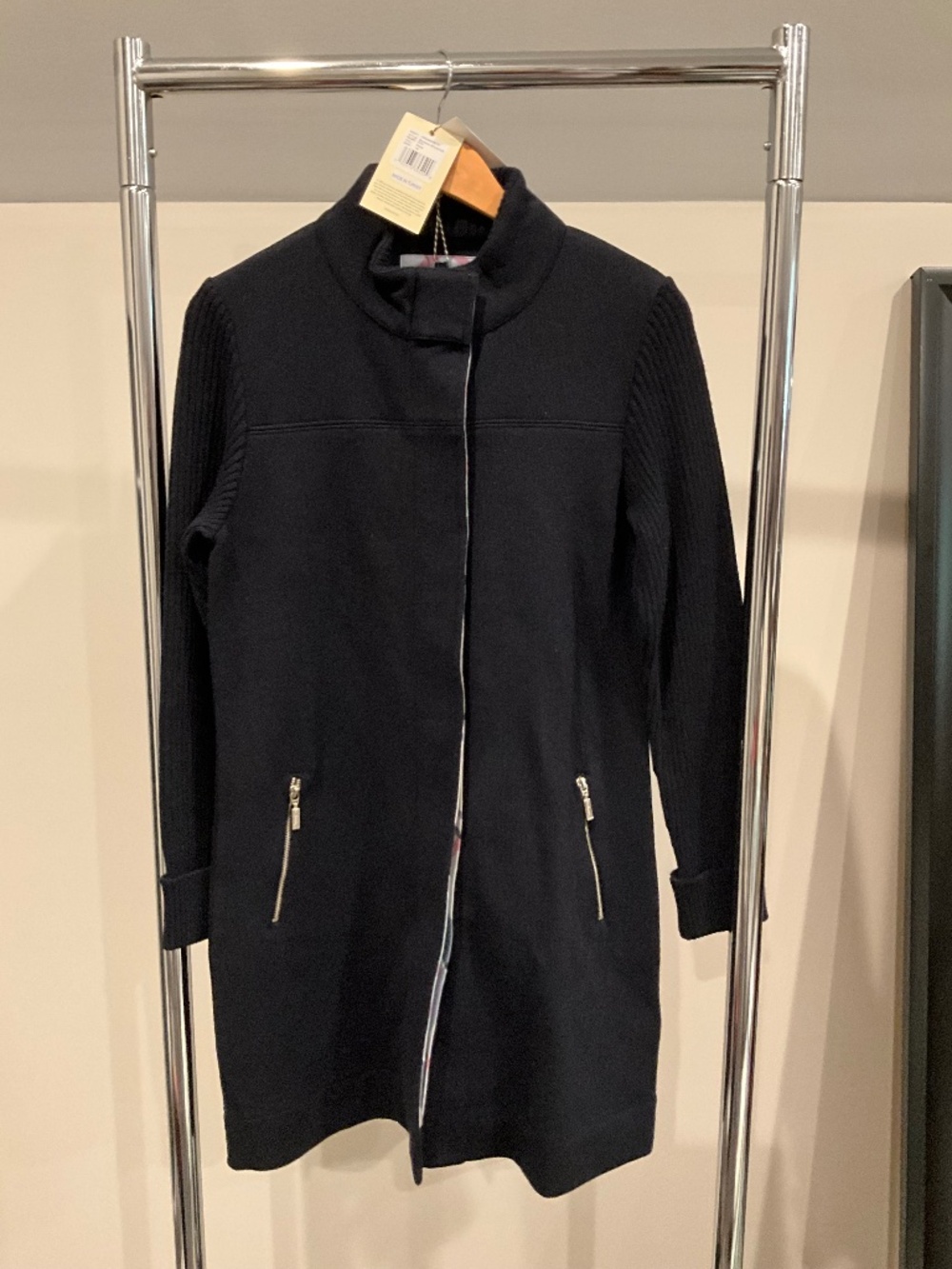 Barbour Kilchurch Knit women’s sweater coat. RARE. Navy size 6